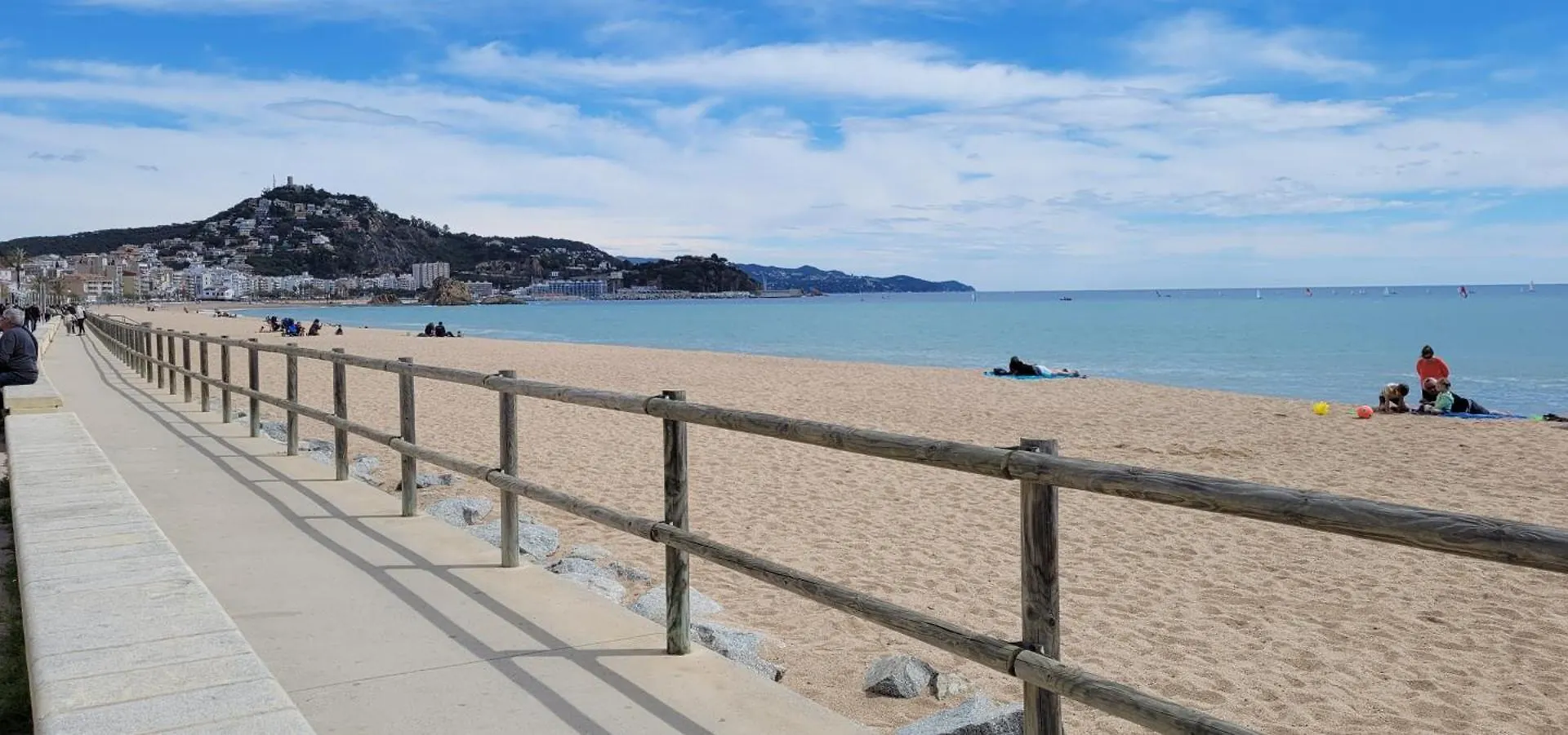 Vistes Al Mar Ideal Per Parelles I Teletreball Blanes Apartment